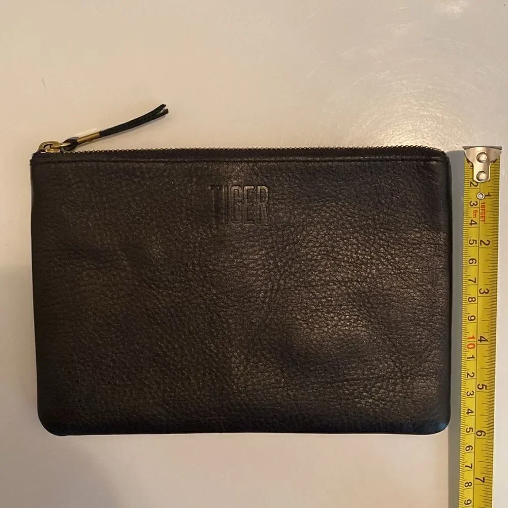 MADEWELL Women’s Black Pebbled Leather Tiger Pouch NWOT